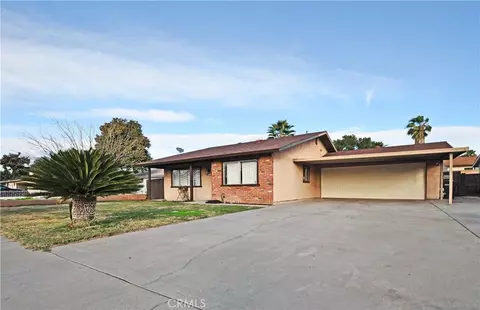 920 Marlyce Ln, Hemet, CA 92543