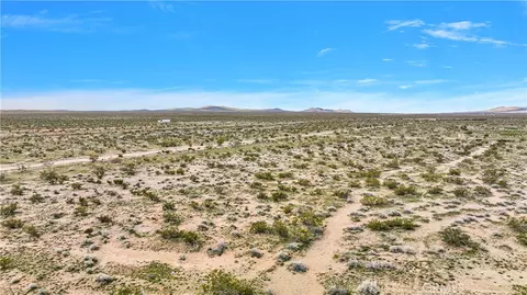 0 Crestview, Adelanto, CA 92301 photo 10