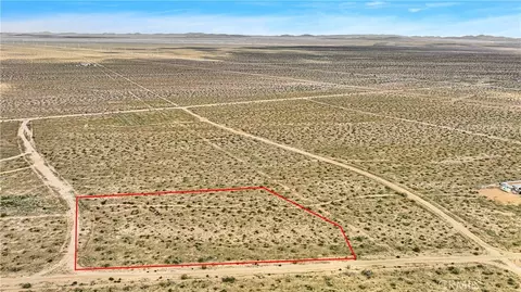0 Crestview, Adelanto, CA 92301 photo 6