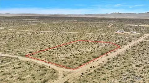 0 Crestview, Adelanto, CA 92301 photo 4