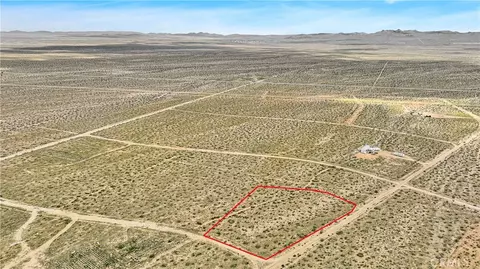 0 Crestview, Adelanto, CA 92301 photo 5