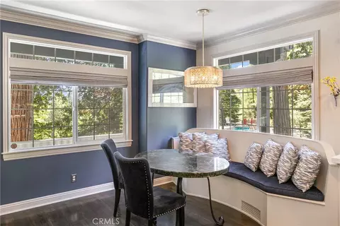 Dining - 26125 Augusta Dr, Lake Arrowhead, CA 92352 photo 1 of 4