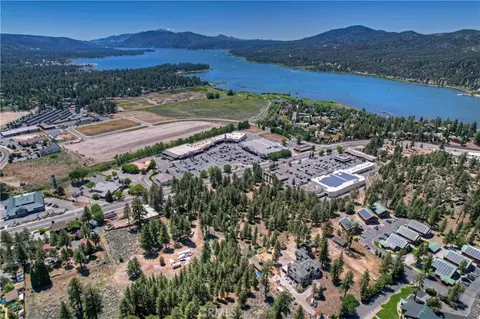 42165 Big Bear Blvd, Big Bear Lake, CA 92315 photo 4
