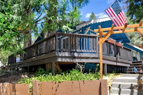 23874 Zuger Dr, Crestline, CA 92325