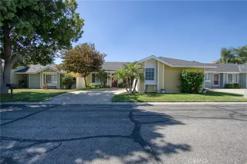 28642 Berwick Ln, Highland, CA 92346