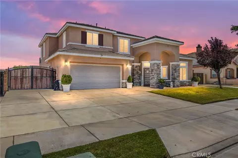 770 Shiraz Dr, Hemet, CA 92545