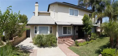 17729 Bullock St, Encino, CA 91316