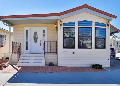 842 Elm Dr, San Jacinto, CA 92583
