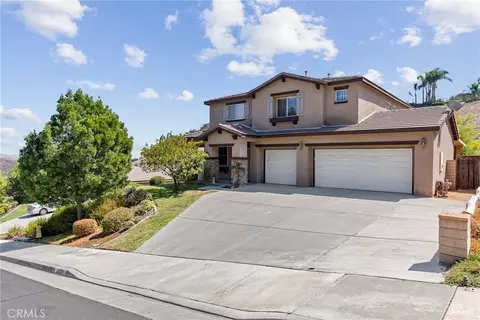29260 Sandpiper Dr, Lake Elsinore, CA 92530