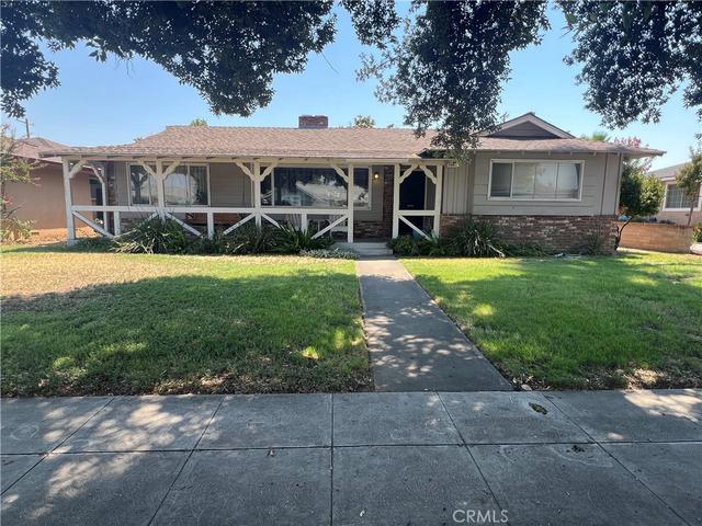 2082 W Cornell Ave, Fresno, CA 93705 | 31 Photos - Movoto