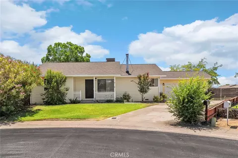 4 Freda Ct, Chico, CA 95928