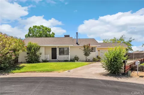 4 Freda Ct, Chico, CA 95928