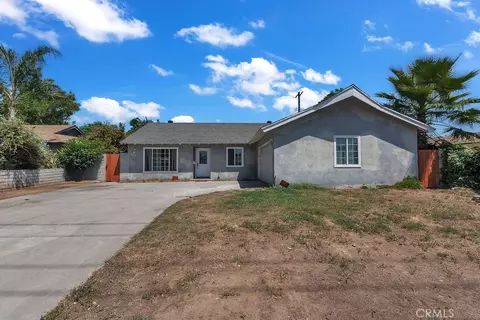 1916 Mountain Ave, Pomona, CA 91767