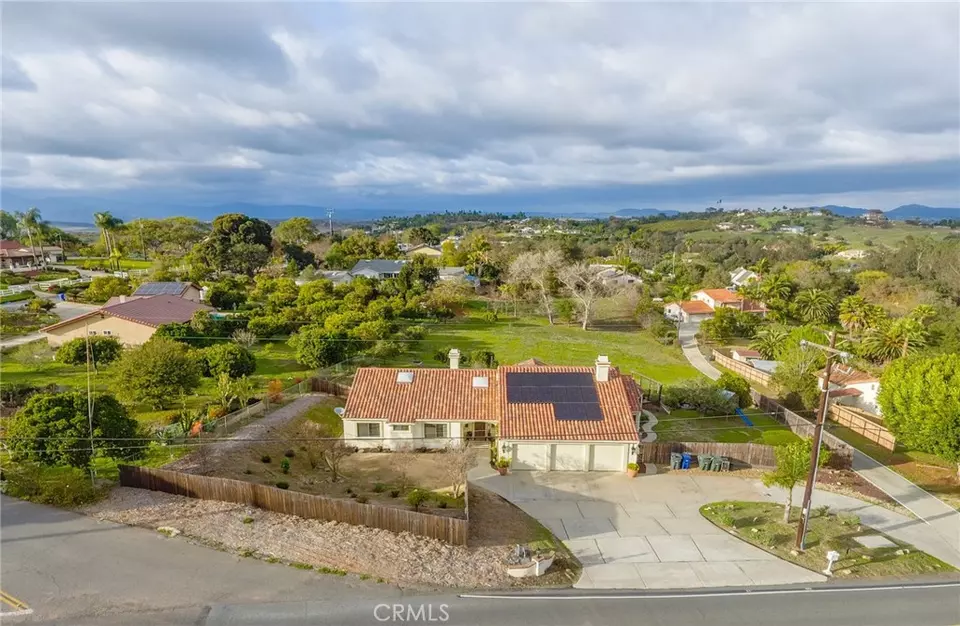 View/Area - 5027 Sleeping Indian Rd, Fallbrook, CA 92028 photo 1 of 4
