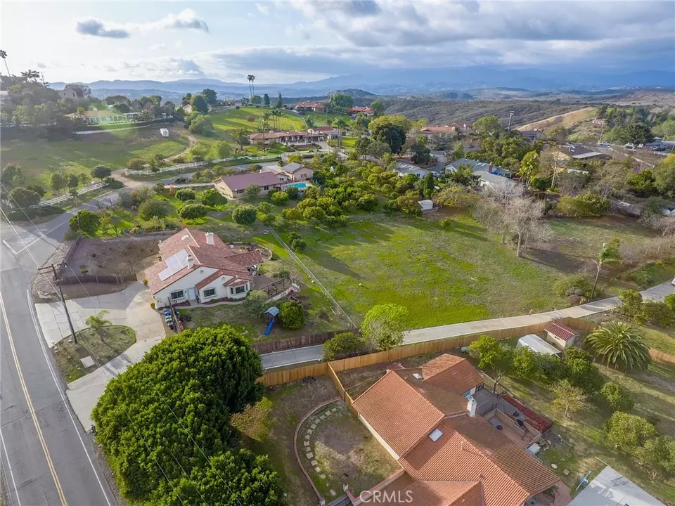 View/Area - 5027 Sleeping Indian Rd, Fallbrook, CA 92028 photo 4 of 4