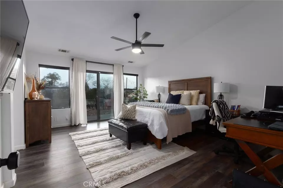 Bedroom - 5027 Sleeping Indian Rd, Fallbrook, CA 92028 photo 1 of 3