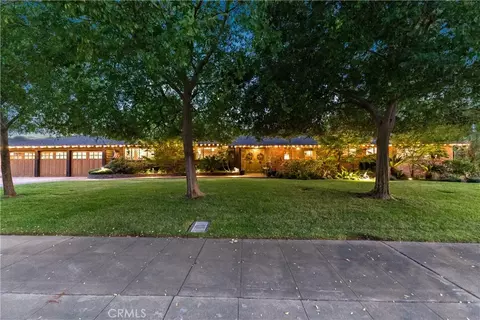 130 E Terrace Ave, Fresno, CA 93704