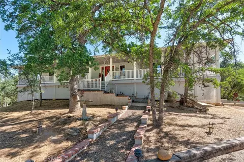 31493 Hazelwood Dr, North Fork, CA 93643