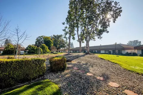 4908 N Sequoia Ave #102, Fresno, CA 93705