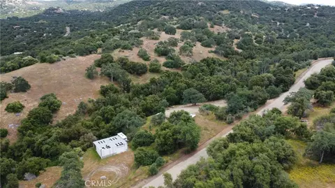 47595 Diablo Ln, Squaw Valley, CA 93675