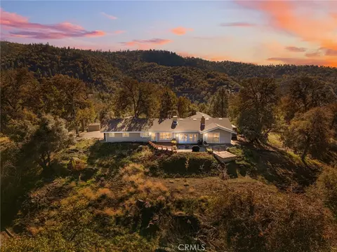 37133 Sundance Dr, Coarsegold, CA 93614