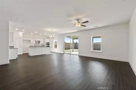 1207 Via Valencia, Madera, CA 93637 photo 2