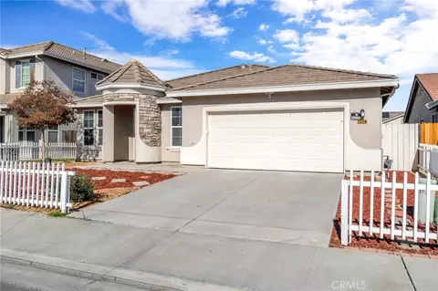 1049 Stanford, Madera, CA 93637 photo 2