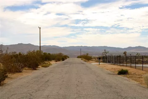 45908 Anita Ave, Yucca Valley, CA 92284