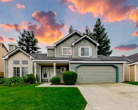 10781 N Windham Bay Cir, Fresno, CA 93730