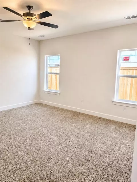 3808 Via Capitola Ave, Madera, CA 93637 photo 5
