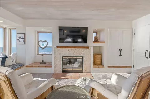 Living - 1234 Pacific, Cayucos, CA 93430 photo 7 of 7