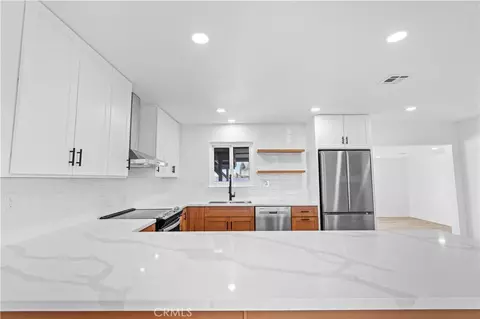 Kitchen - 420 E Bellevue Rd, Merced, CA 95348 photo 3 of 5