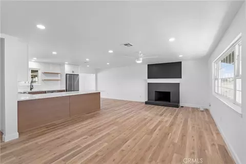 Living - 420 E Bellevue Rd, Merced, CA 95348 photo 1 of 13
