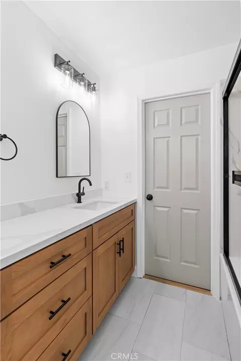 Bath - 420 E Bellevue Rd, Merced, CA 95348 photo 8 of 8