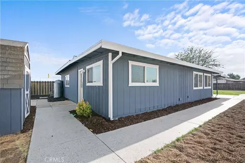 Exterior - 420 E Bellevue Rd, Merced, CA 95348 photo 9 of 9