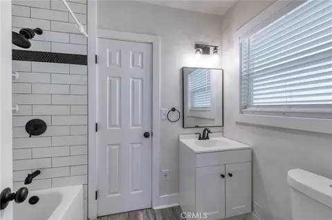 Bath - 1317 Hall Ave, Corcoran, CA 93212 photo 2 of 3