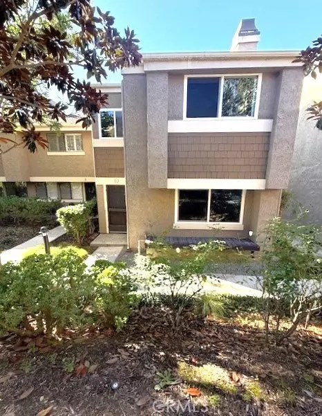 10 Summerwalk Ct #29, Newport Beach, CA 92663