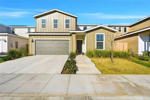 4225 Hampton, Clovis, CA 93619