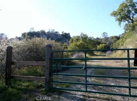 37 Lynx Ln, Prather, CA 93651 photo 3