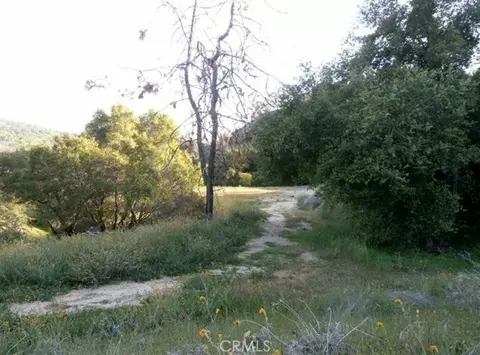 37 Lynx Ln, Prather, CA 93651 photo 2