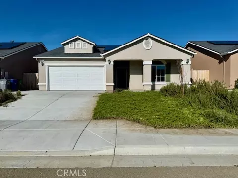 1217 Orange St, Avenal, CA 93204