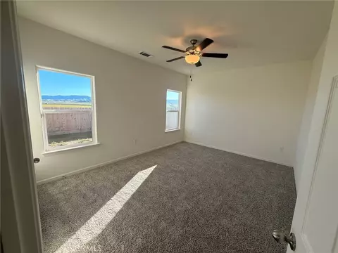 Bedroom - 1105 E Orange St, Avenal, CA 93204 photo 5 of 6
