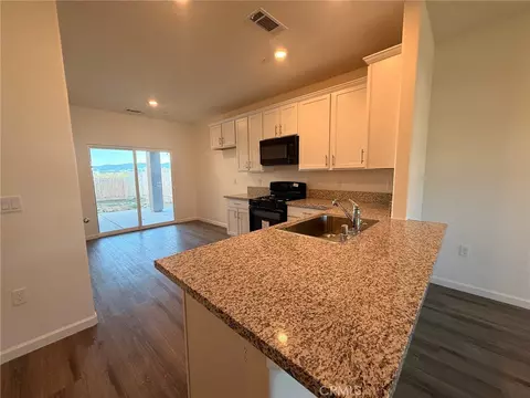 Kitchen - 1105 E Orange St, Avenal, CA 93204 photo 4 of 5