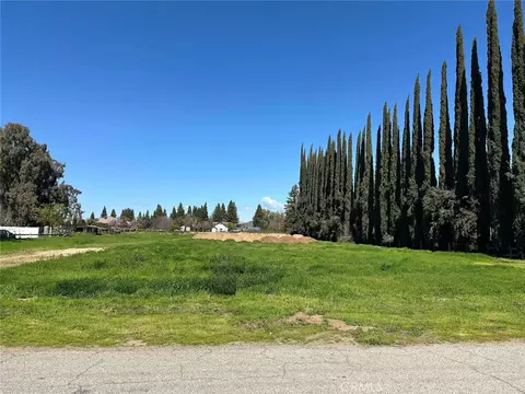 4848 E Teague Ave, Clovis, CA 93619