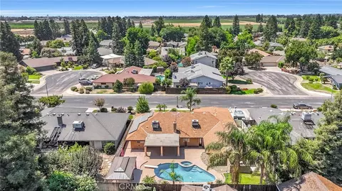 493 Timmy Ave, Clovis, CA 93612