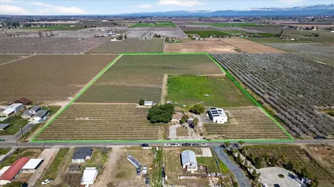 11430 E Saginaw, Selma, CA 93662