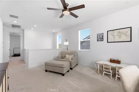 Entry Way - 588 Overstone Ave, Madera, CA 93636 photo 5 of 6