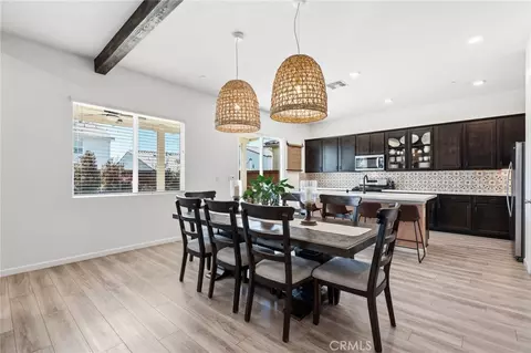 Dining - 588 Overstone Ave, Madera, CA 93636 photo 1 of 2