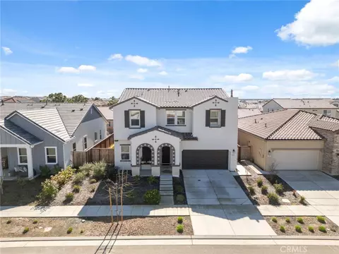View/Area - 588 Overstone Ave, Madera, CA 93636 photo 2 of 19