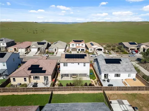 View/Area - 588 Overstone Ave, Madera, CA 93636 photo 14 of 19
